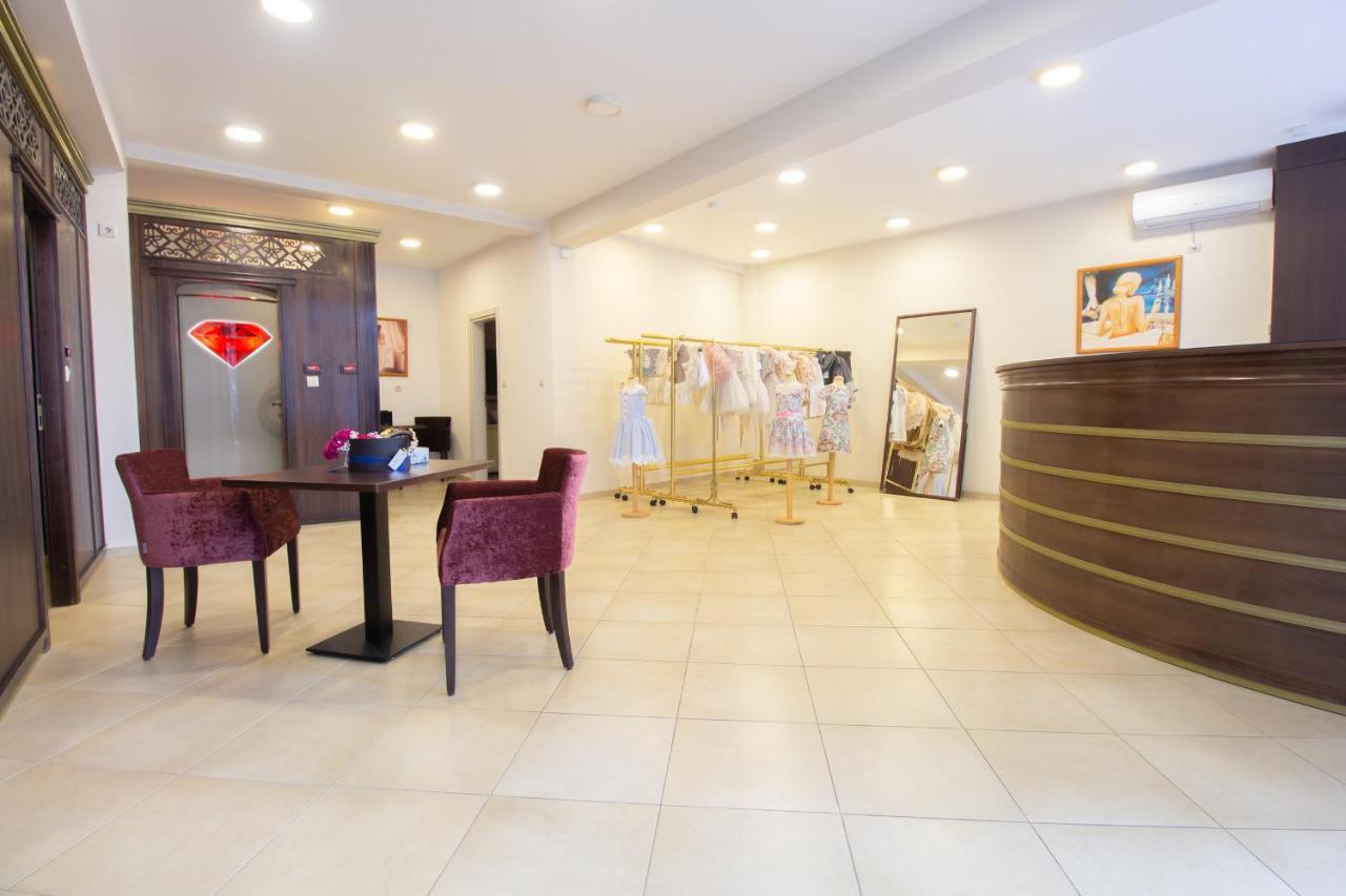 Wing Club Hotel Jagodina Extérieur photo